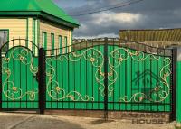 Ворота с коваными элементами "Вензеля цветочки"